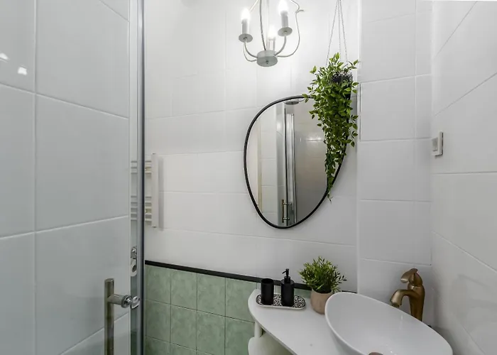 Apartment Newly Renovated Romantic